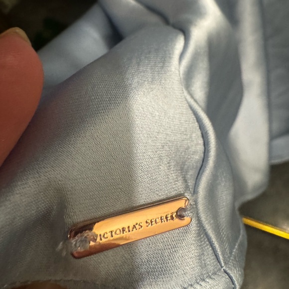 Victoria's Secret Satin Cami Top - Blue - Picture 6 of 6